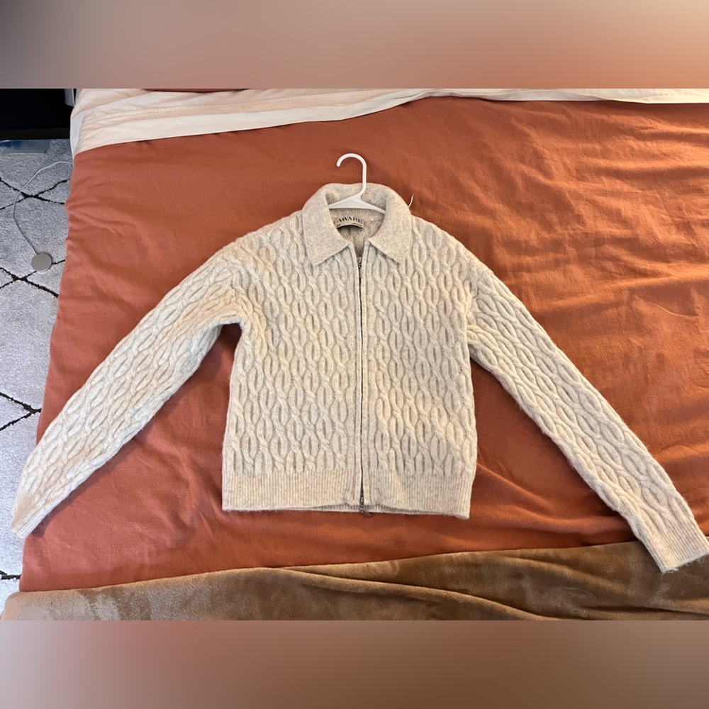 Cream cable knit cardigan with double zips